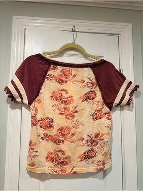We The Free Cream Floral Raglan Tee with Burgundy Sleeves